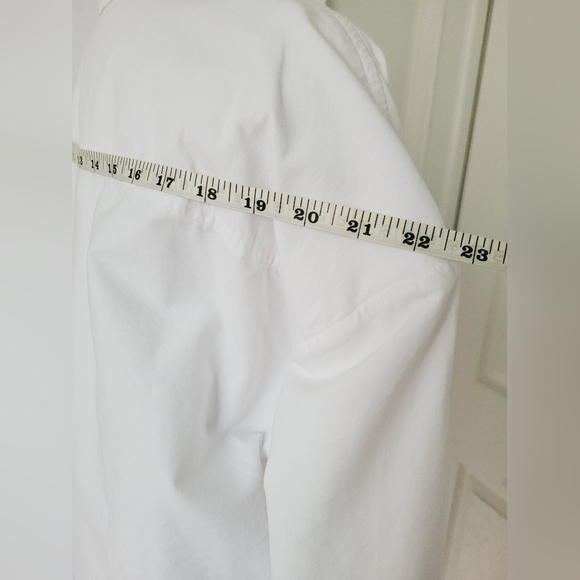Everlane White Button Down Shirt - Picture 11 of 15